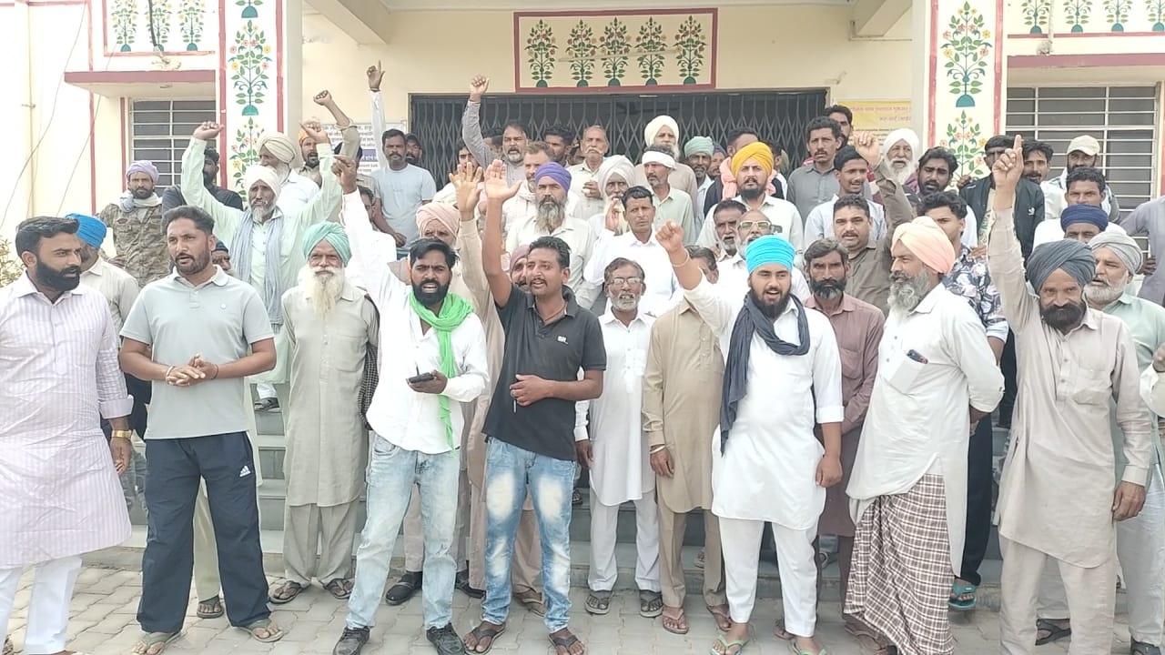 WhatsApp Image 2026-03-18 at 22.31.54